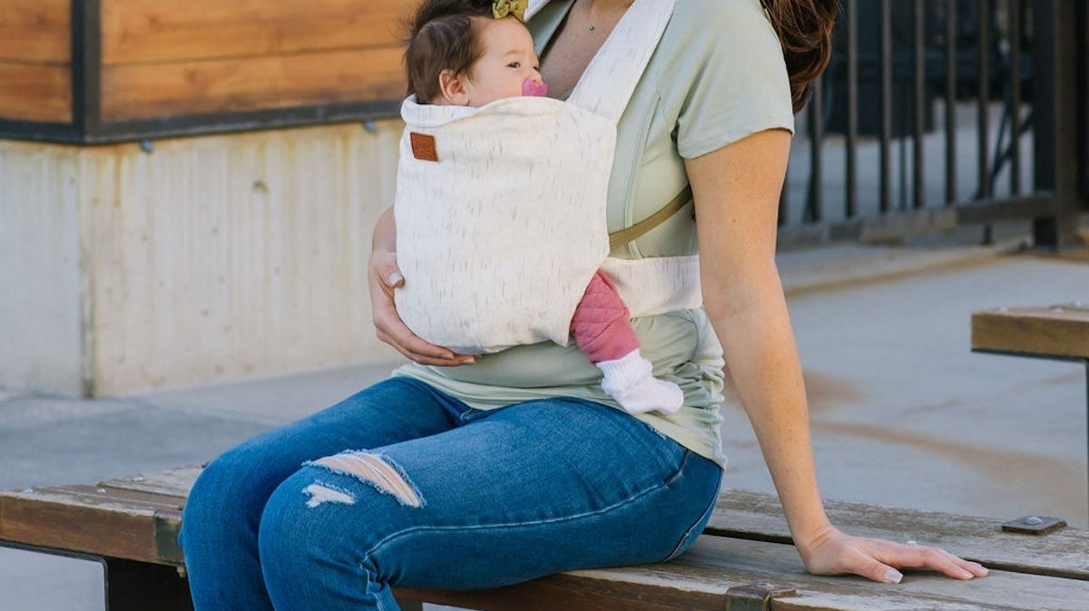 Supporting Your Pelvic Floor: The Essential Guide to Babywearing Postpartum