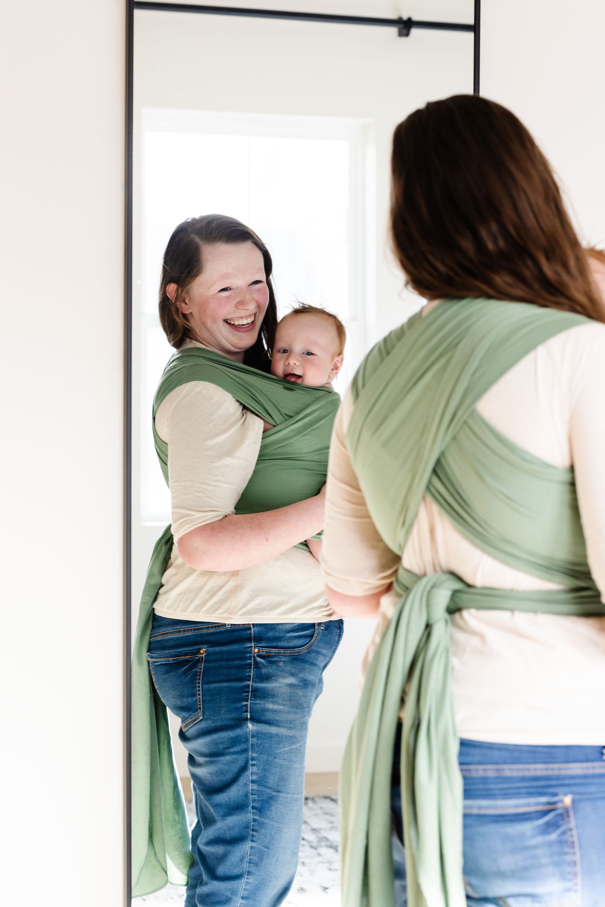 From NICU to Home: The Lifelong Benefits of Babywearing for Preemies