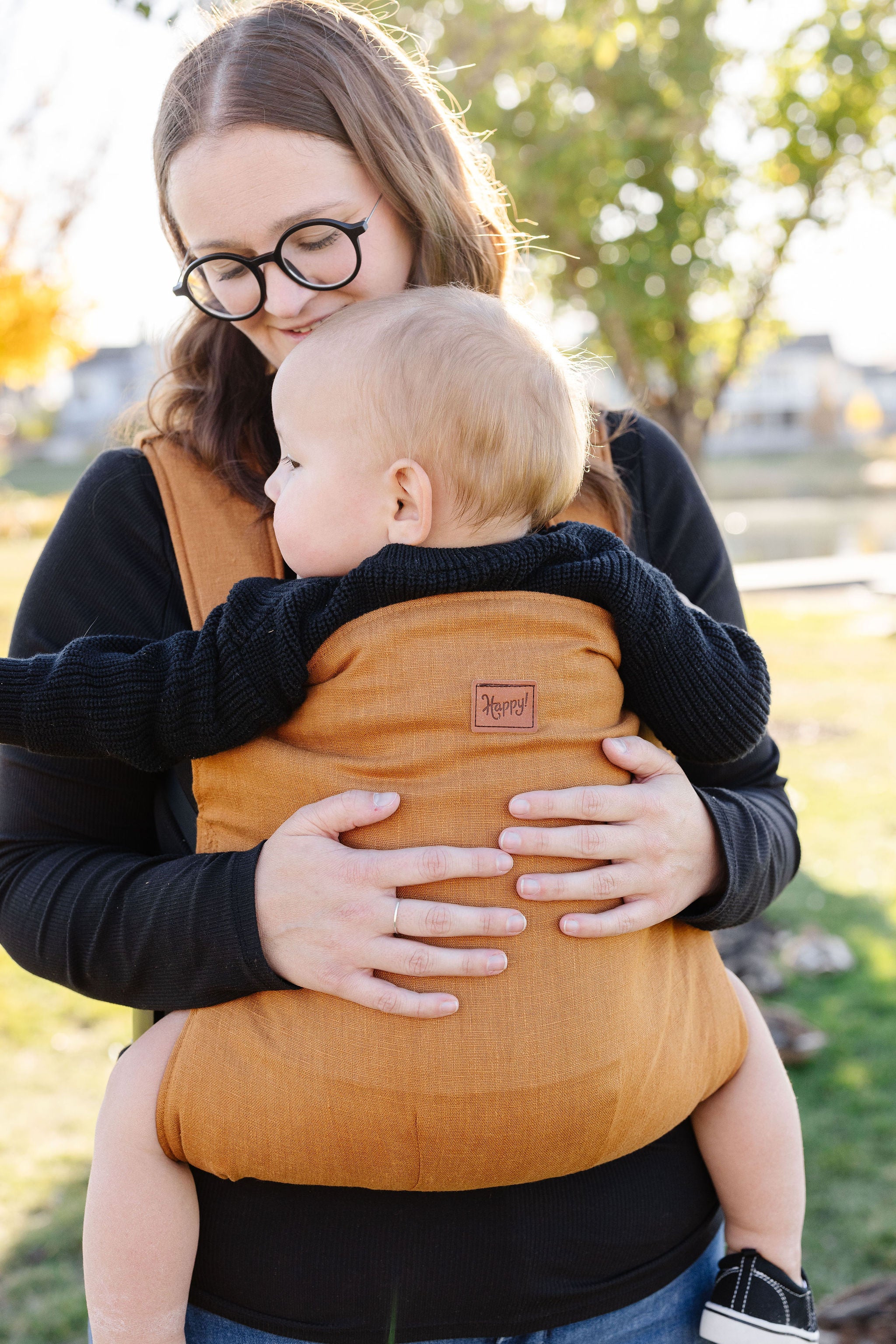 Premium Ergonomic Stylish Baby Carrier for Luxurious Parenting Happy Baby