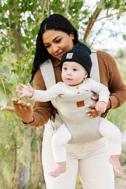 Exploring the World Together: Forward-Facing Baby Carriers – Happy Baby